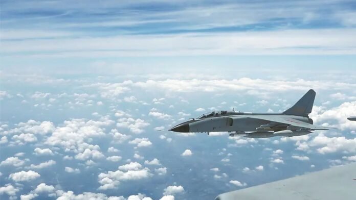 China Conducts “Justice Mission 2025” Live-Fire Drills Around Taiwan, Simulating Blockade of Strategic Ports