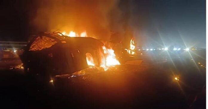 Tragic Highway Accident in Karnataka: 9 Dead, 21 Injured as Sleeper Bus Bursts into Flames After Collision