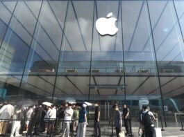 Apple’s Foldable iPhone Is Coming But You May Have to Wait Years to Get One