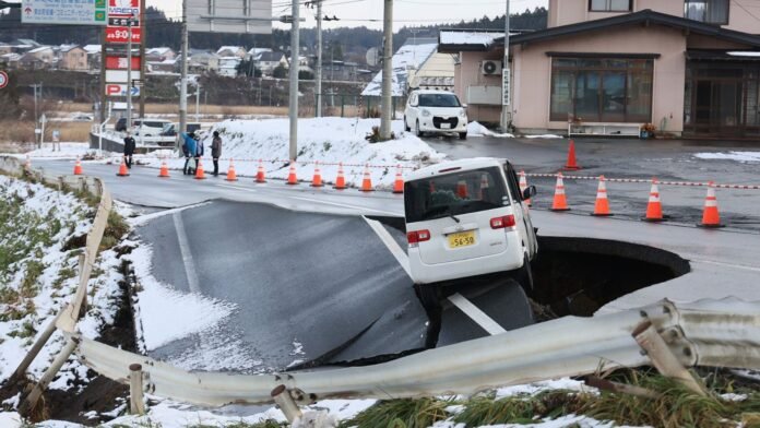Japan Races Against Time to Assess Widespread Damage After Powerful 7.5 Quake Injures Dozens