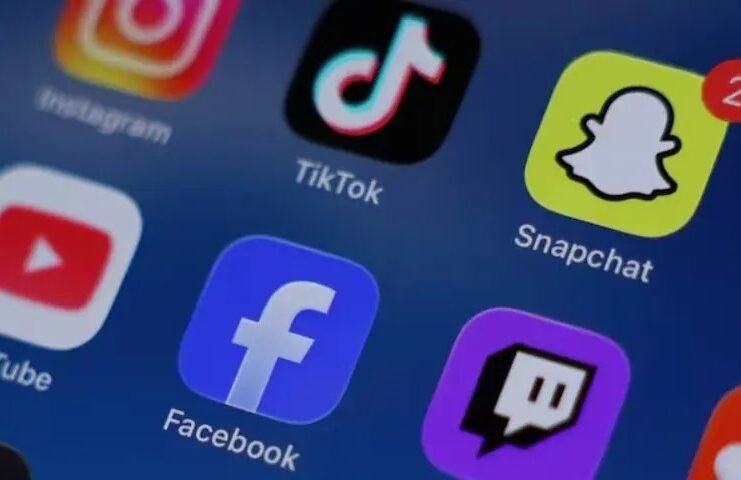 India May Weigh Age-Based Limits on Social Media Use as Online Safety Concerns Grow